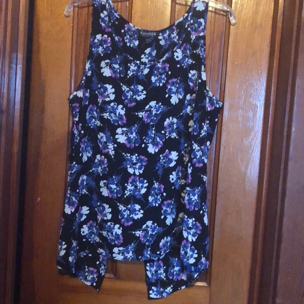 Express tank top